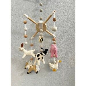 Farm animal felt mobile